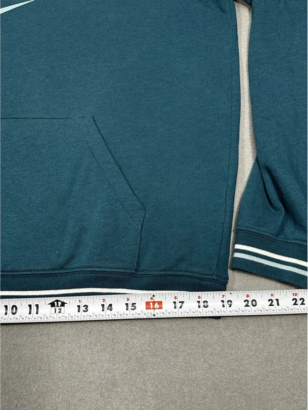 Nike Hoodie Mens Medium Green Spell Out Swoosh Pullover Sweatshirt